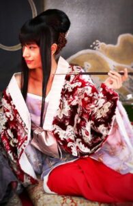 駒形 由美