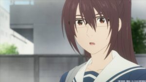 山里 結
